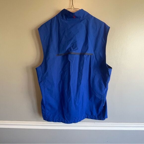 Men’s Polo Ralph Lauren Royal Blue vest size M waterproof packable lightweight - Picture 4 of 4